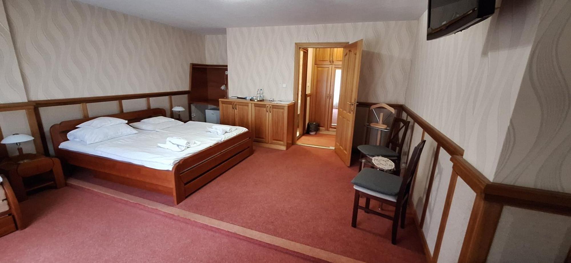 Atryum Hotel Szolnok Exterior foto